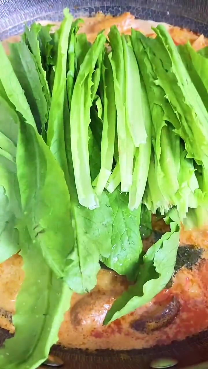 麻辣烫的家常做法,给家人做一大锅,吃着太过瘾了!