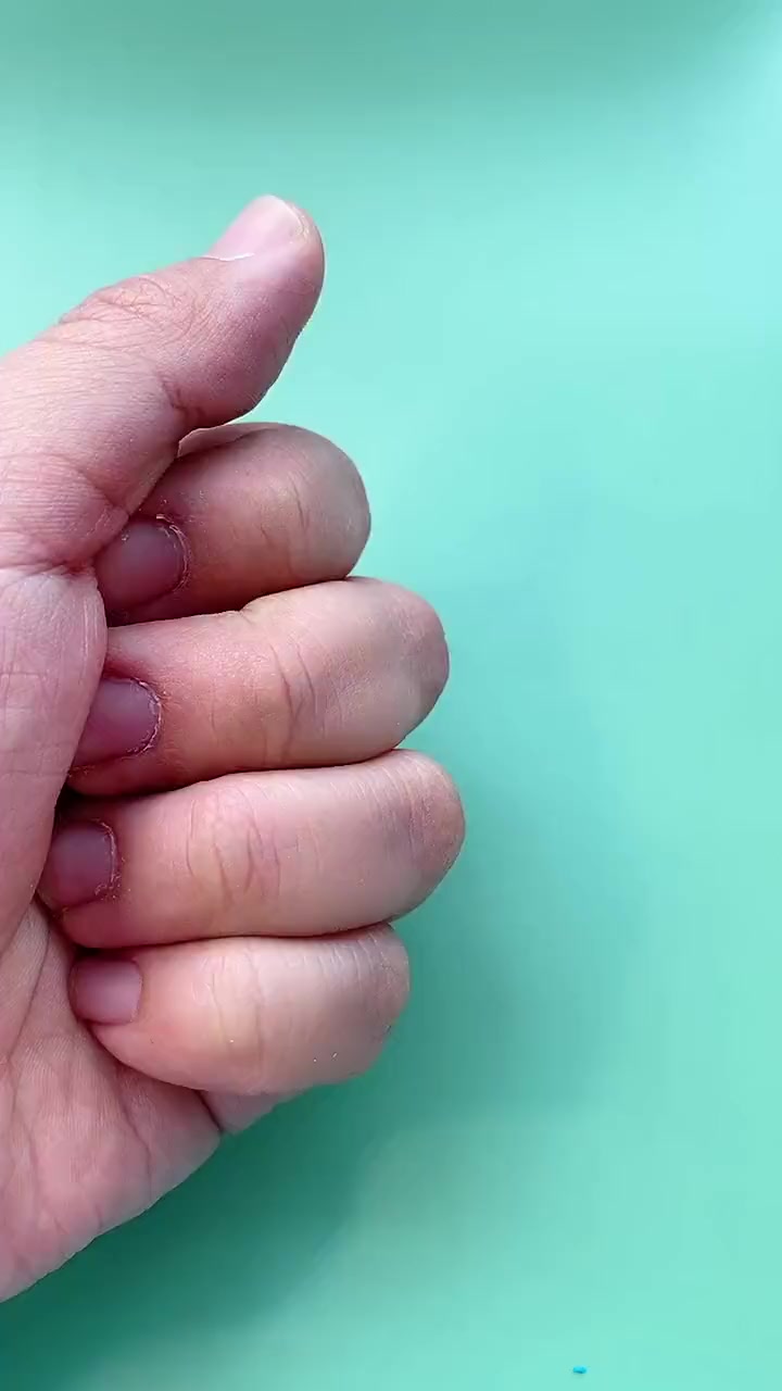 教你黏土新玩法,这手法可真厉害,做成蔬菜太逼真了!