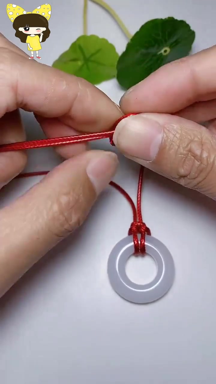 快要失传的编绳手法,咔咔两下,面包圈就绑好了!