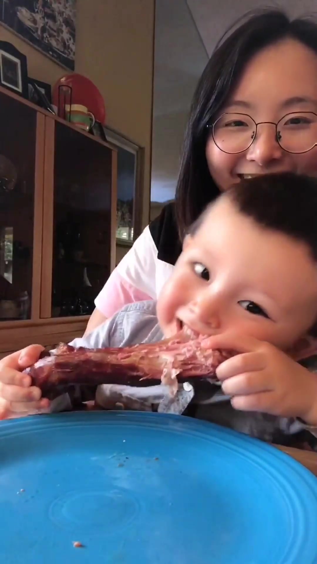 远嫁美国的中国女人,买了火鸡脖子吃,又把美国公婆吓到了!