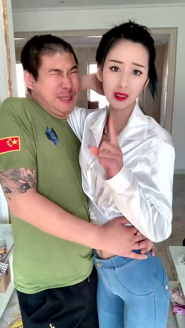 好白菜都被猪拱了,眼前这一幕,我只有羡慕的份