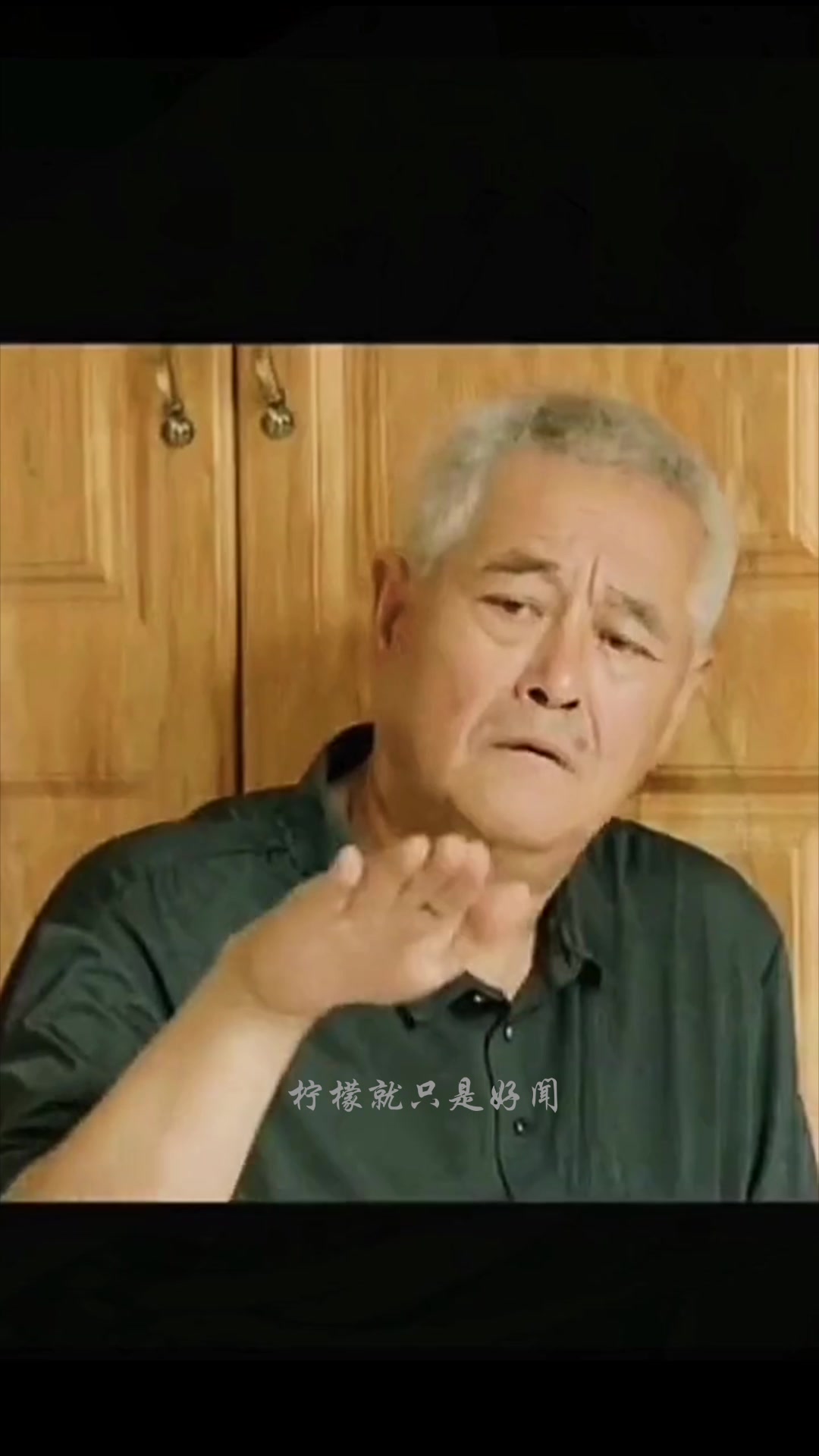 那些一稿过的神级logo,不愧是大神,档次瞬间提升了!