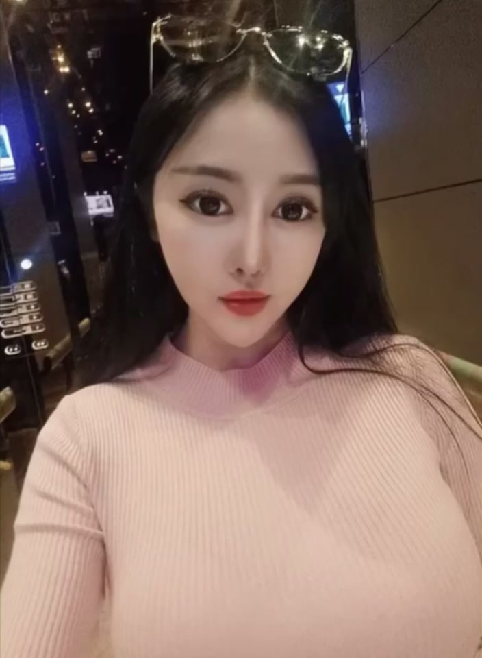 闺蜜约我到这么高档的地方喝下午茶,首先声明,我不是“名媛”