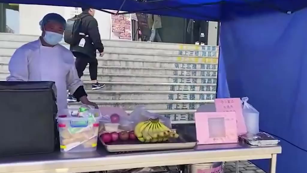 【贴心!西安高校为考研复试生专设供餐点:担心餐厅拥挤耽误考生时间】3月27日是@西安交通大