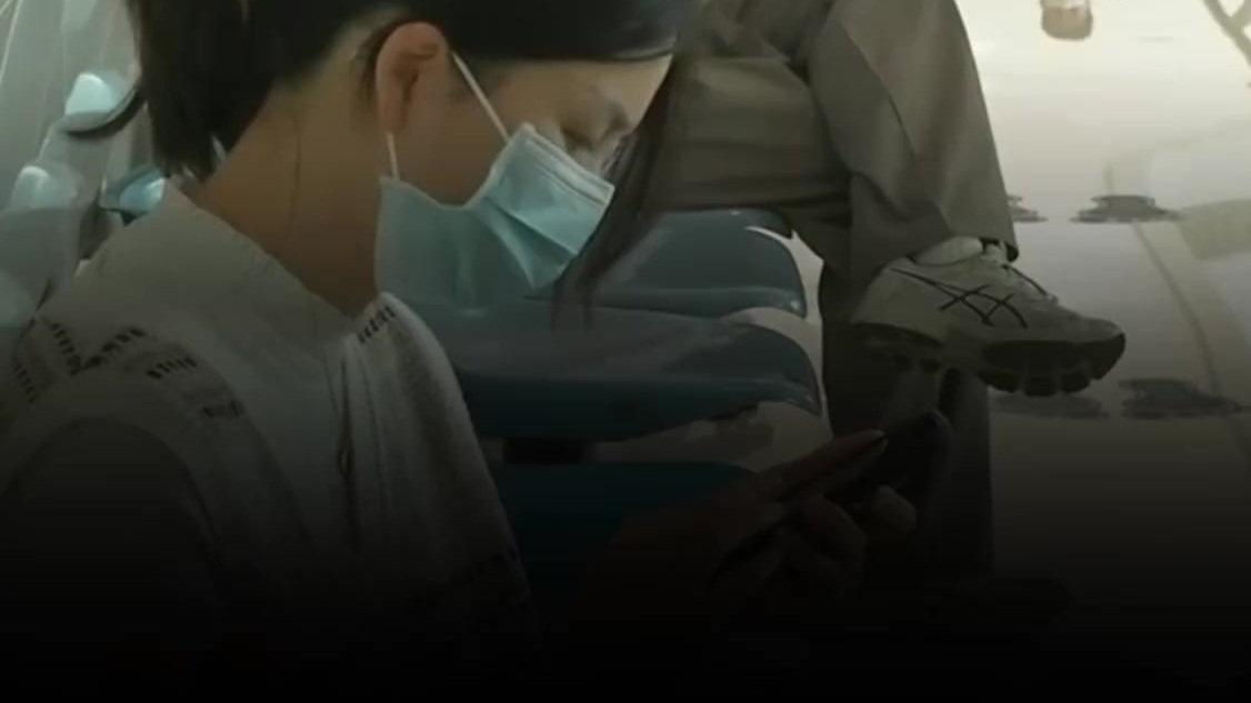 #净网2021# 【顶风作案!斗鱼又现大额聚赌:主播在线教下注 深夜开盘敛财百万】有网友向