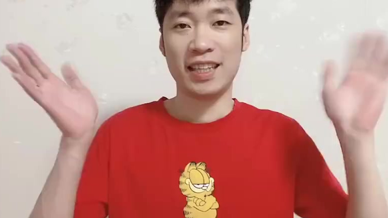 @和平精英手游 我们家帅气大神们已经准备好了,确定跳伞降落飞艇!明天14:30,直播间「9