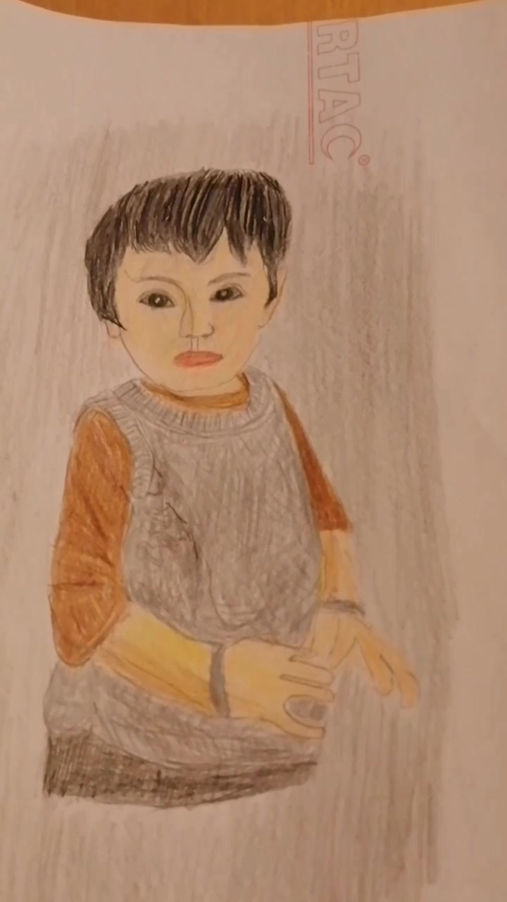 彩铅素描画小可爱