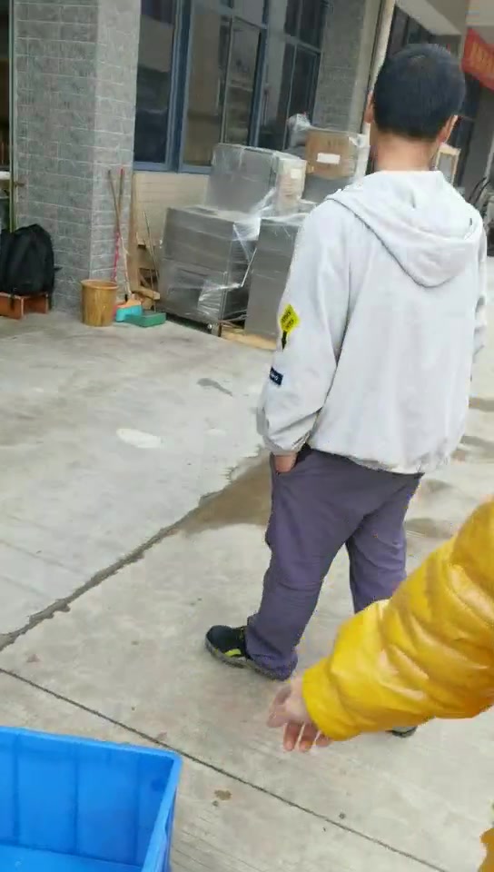 32型绞肉机绞解冻鱿鱼效果