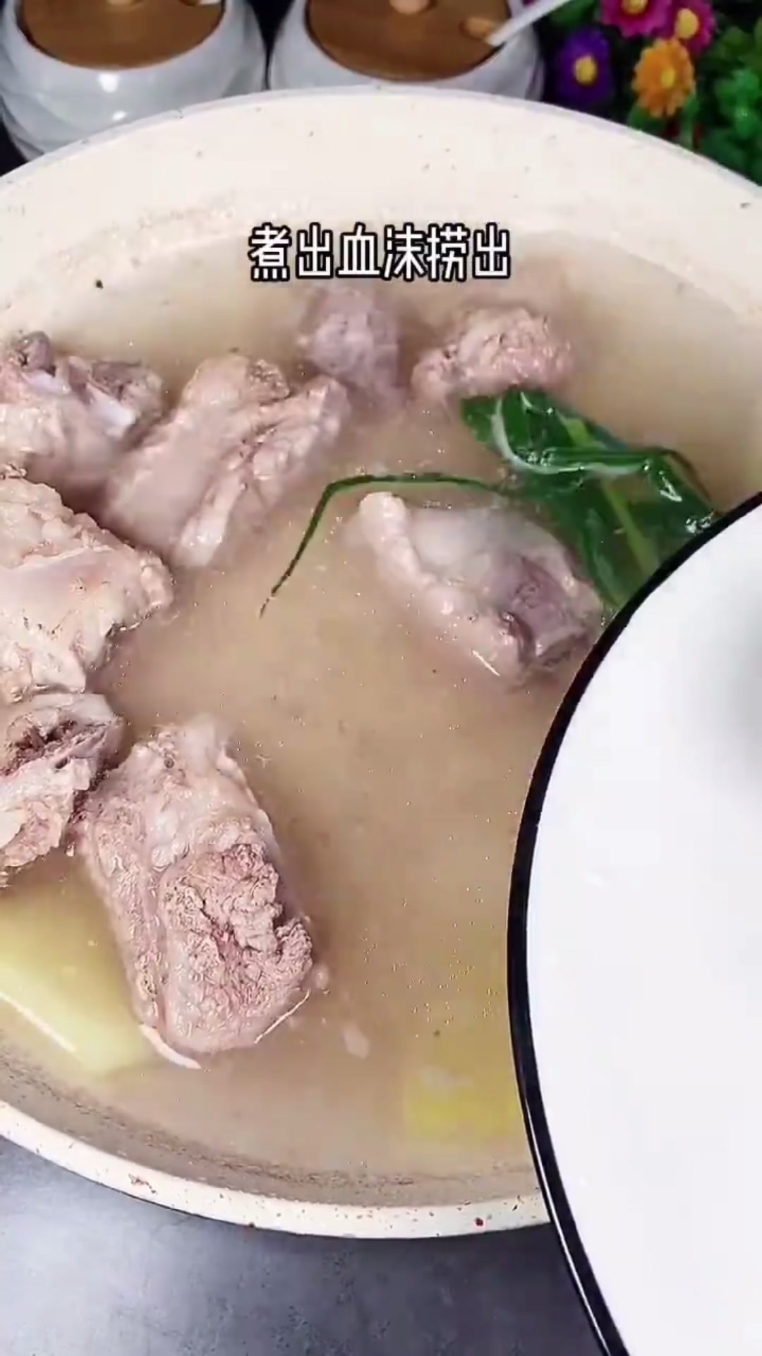 这个天一定要多喝山药排骨汤,健脾又养胃