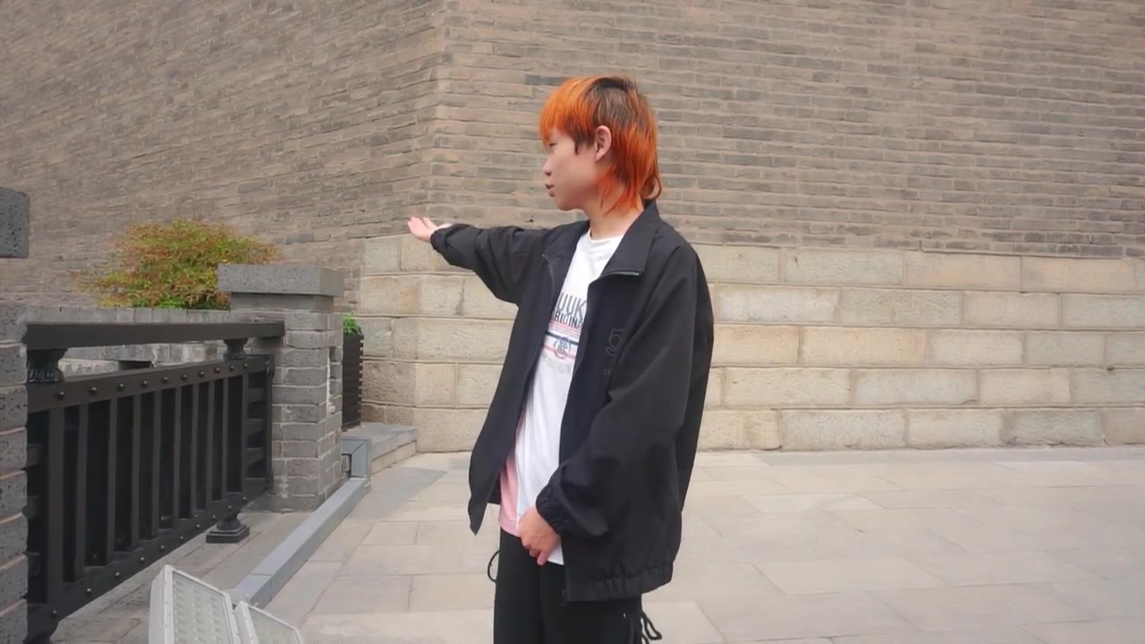 #鹿晗0420生日快乐#天霸俱乐部全体队员祝鹿哥M鹿M生日快乐[生日蛋糕]!愿鹿哥在新的一