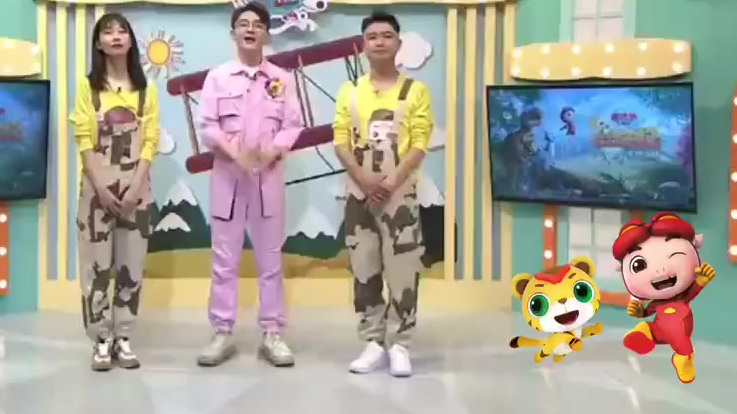 主持人推荐第四弹来啦江苏优漫卡通主持人程易哥哥 、小月姐姐、小苏哥哥也为猪猪侠大电影·恐龙