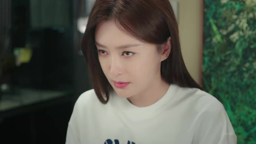 #理智派生活# 相信爱就是任性的本钱,遇到爱就是幸福的根源,希望我们都能被爱包围,周身暖似