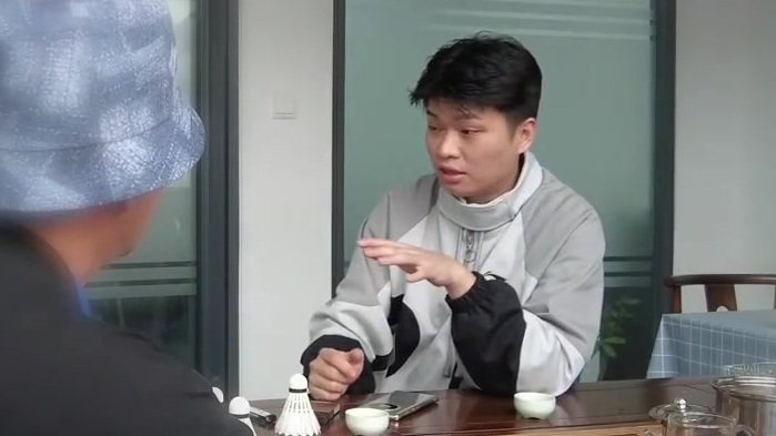 大神揭秘|等质同量,为什么鹅毛球要比鸭毛球更耐打?——什么样的羽毛球适合我们选择和使用呢?