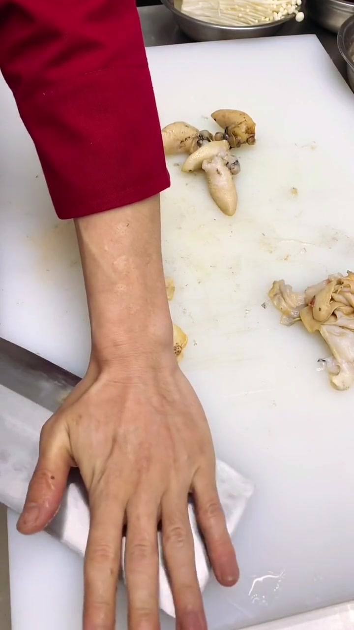 鲍鱼螺质地鲜嫩:又名海蜗牛!也叫老婆脚