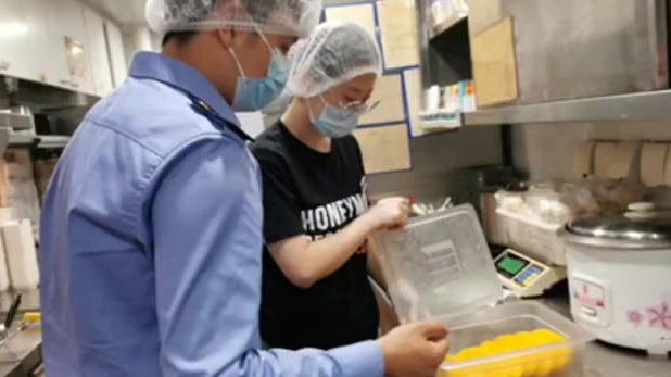 #面包店报废不好看的面包被约谈#【#南京#首例!《反食品浪费法》实施以来南京依法查处首例食