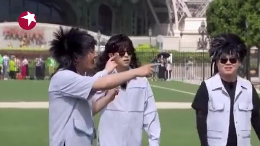 本期《极限挑战》,极限男团挑假发带来品品邓伦的泡面头假发,居然还有一丝可爱真什么发型都能驾