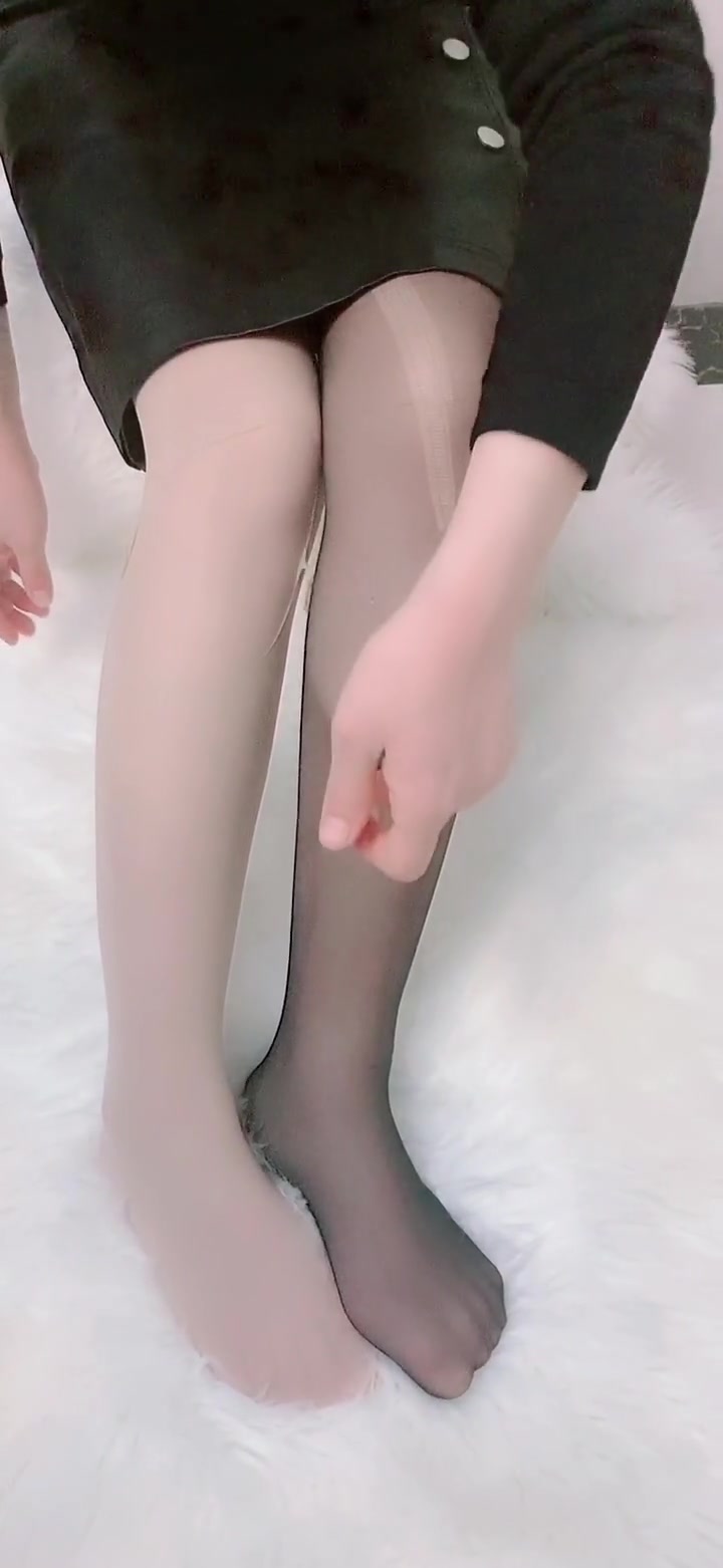 普通丝袜和任意剪丝袜