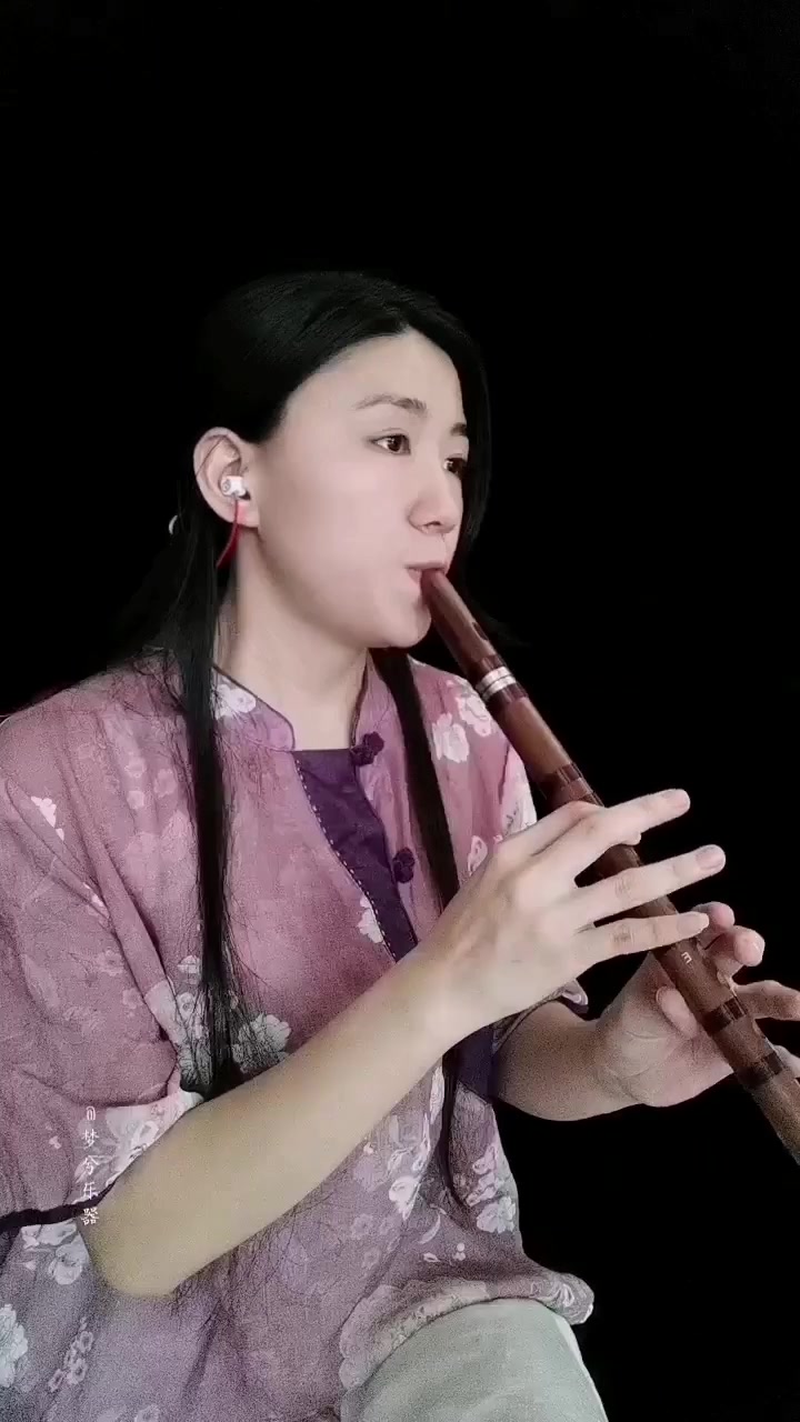 竖笛也能吹出这么优美的音色来～《大鱼》E调竖笛演奏,梦兮乐器