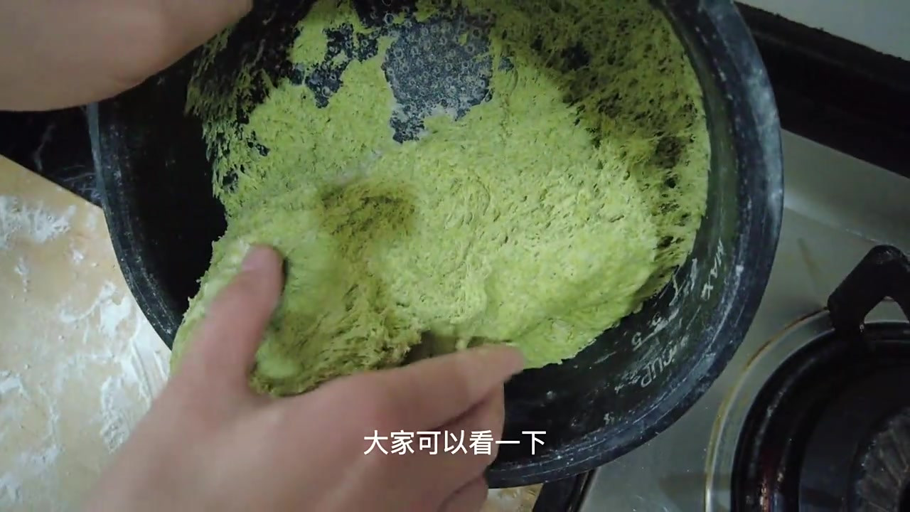 【儿童食谱:刺猬馒头制作教程,宝宝很喜欢】给宝宝准备的刺猬馒头,我们分享制作教程,宝宝超喜