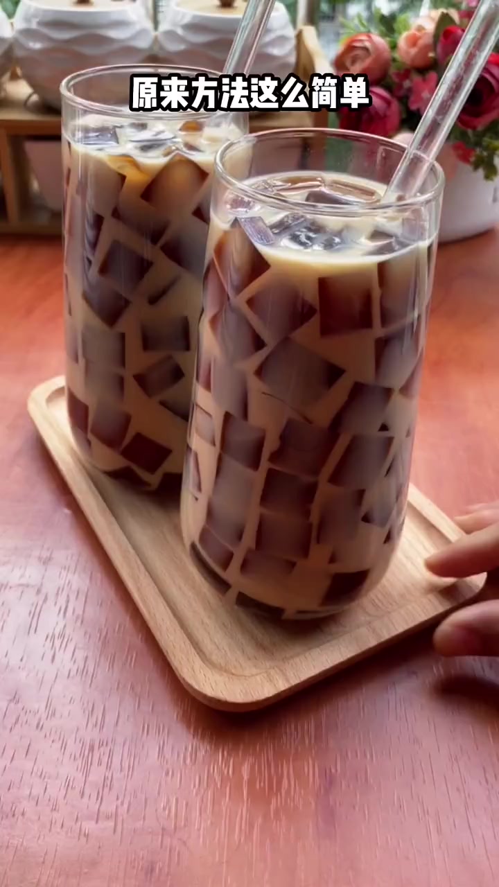 奶茶店的招牌饮品黑钻奶茶,原来黑钻奶茶,做法这么简单