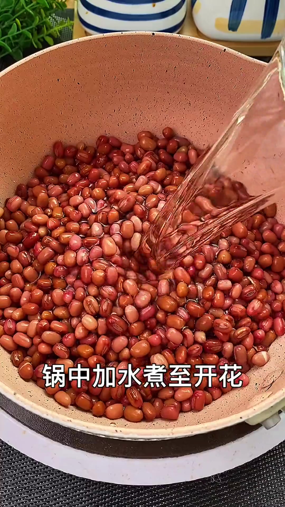 家庭版自制红豆冰棍,教你这样做冰棍,比外面买的还好吃