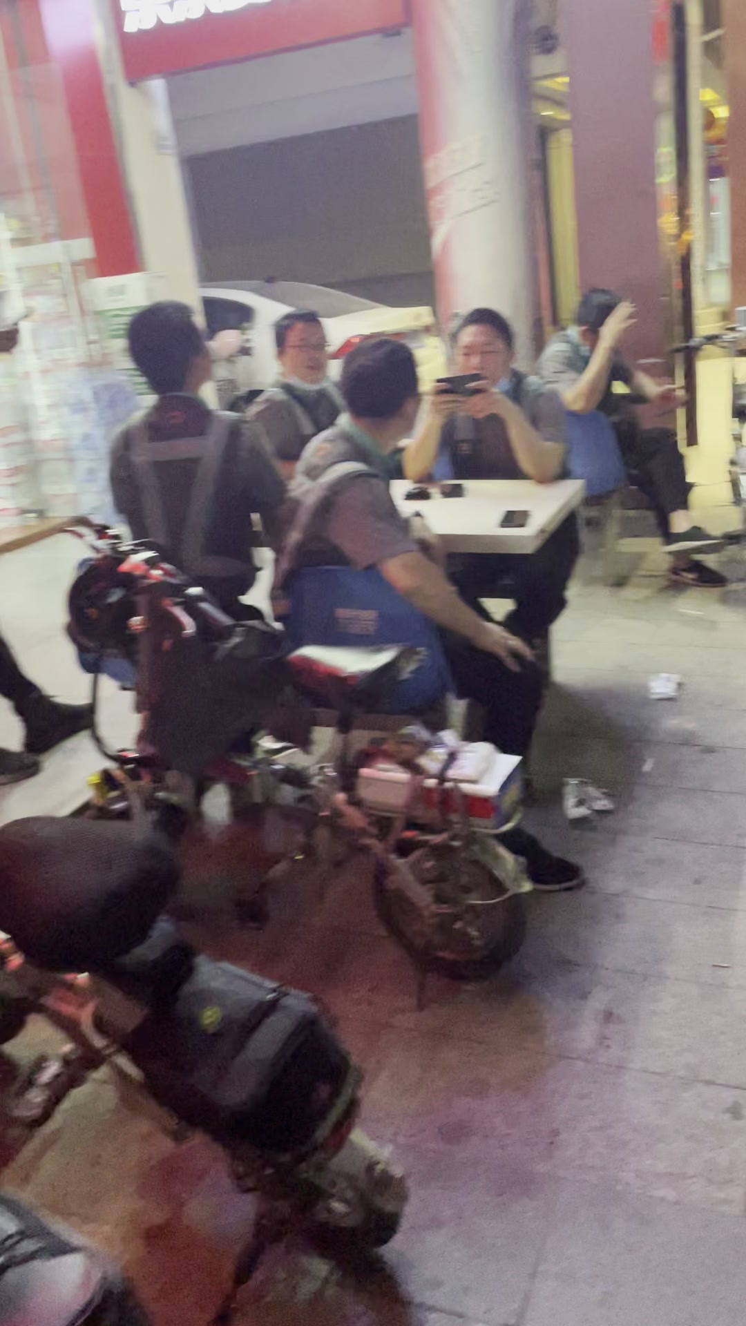 今日0收入,倒贴一日三餐