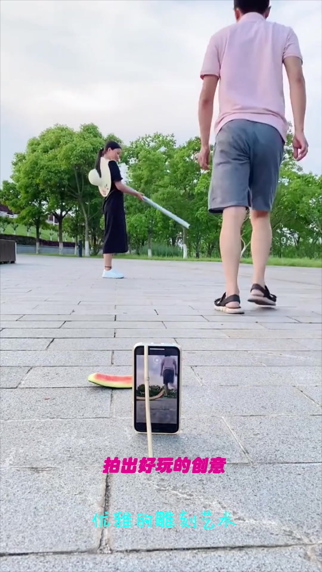 教你用吃完的西瓜皮拍出好玩的创意照片,成品太美了!