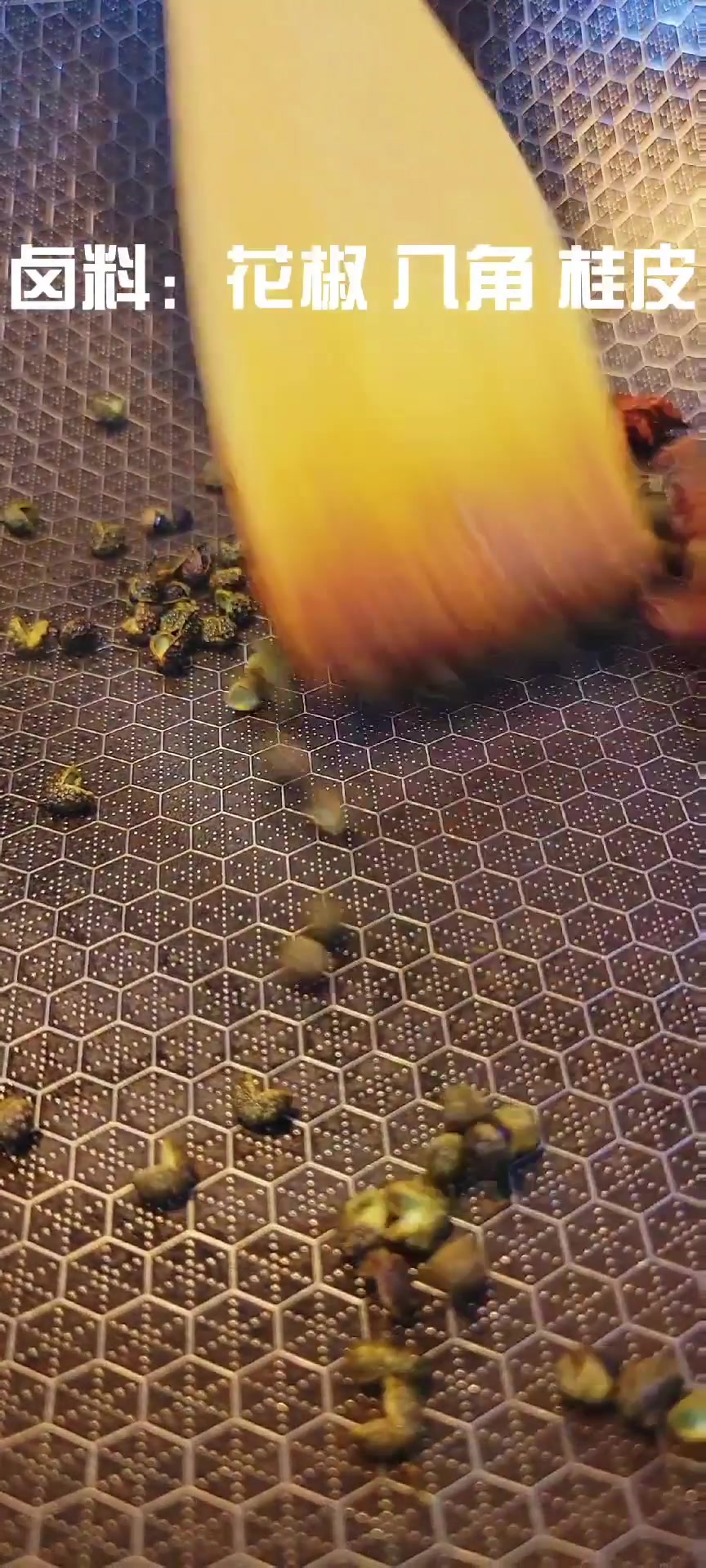 夏季餐桌上怎能少了这款凉拌毛豆,武汉凉拌毛豆的正确配方!