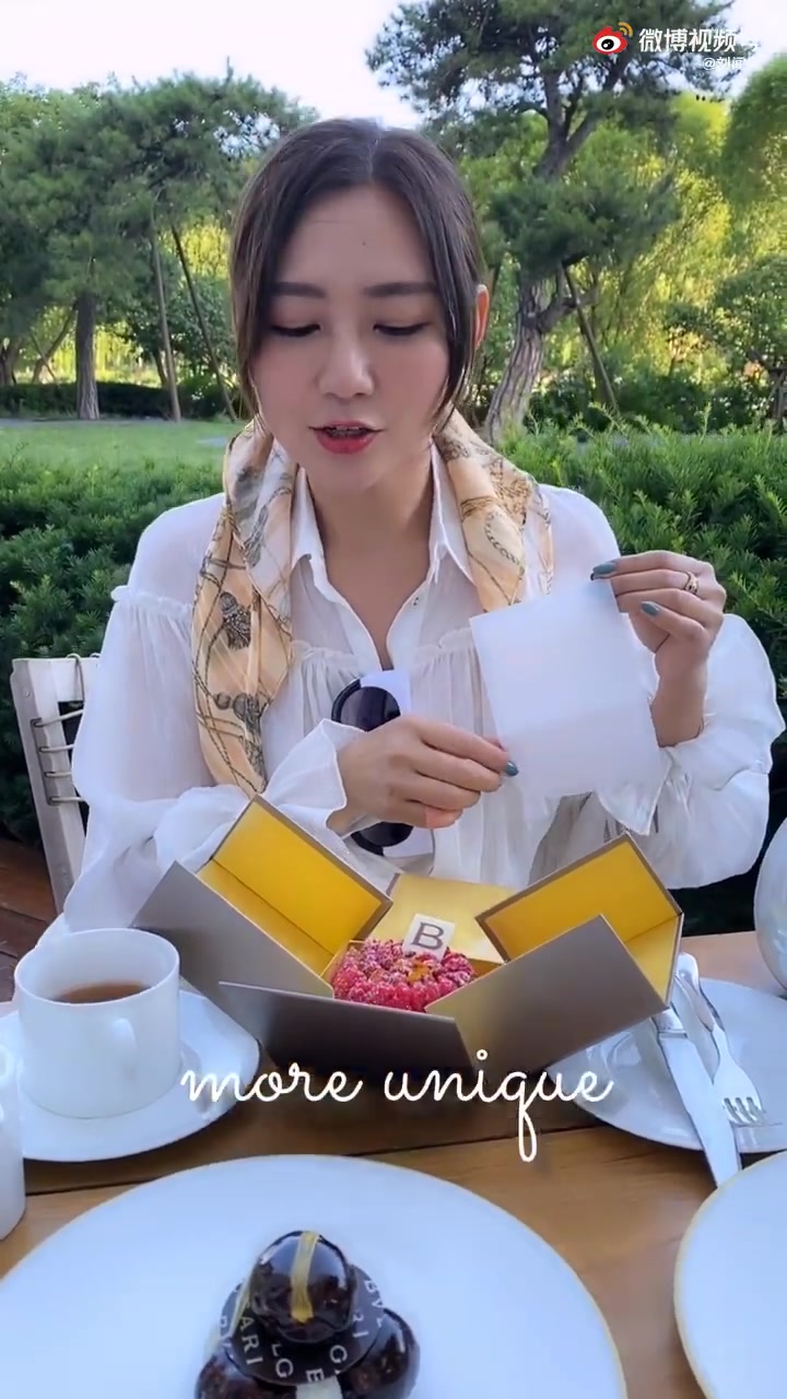 这个季节来北京宝格丽酒店户外下午茶太舒服了,“La Pasticceria Niko Ro