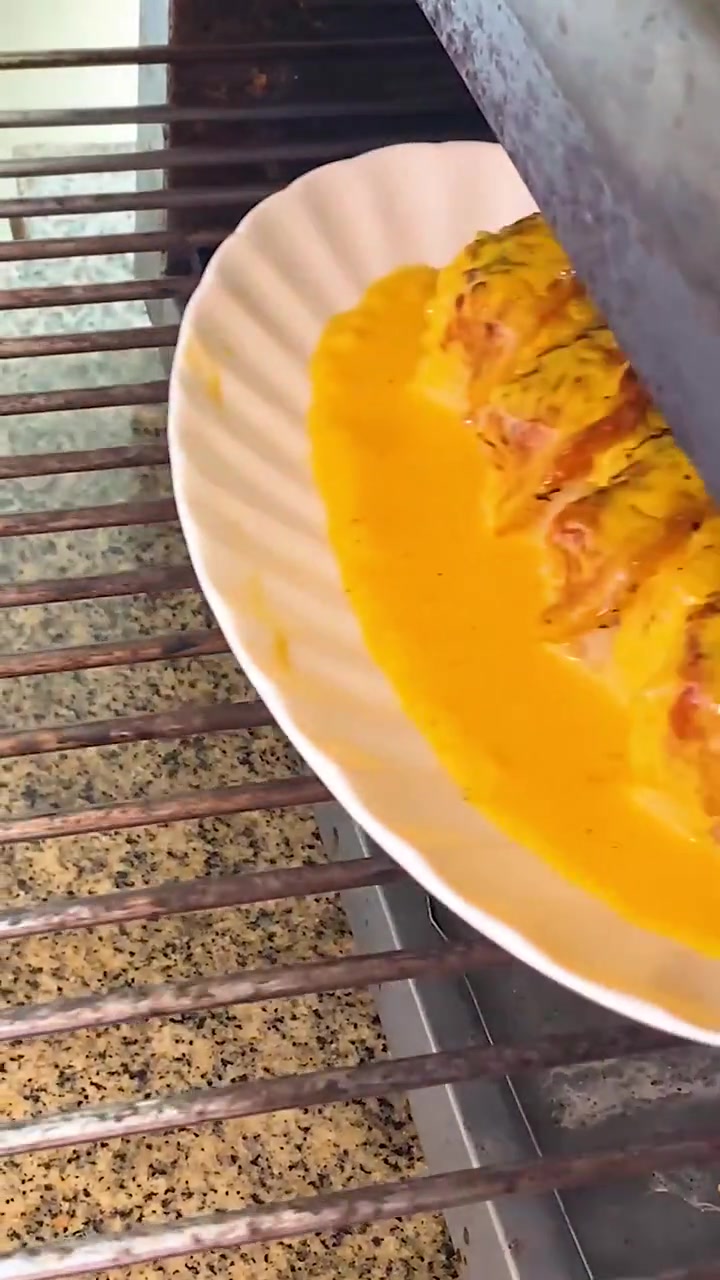 日料寿司 新款鳗鱼焗寿司卷,看到最后有小惊喜