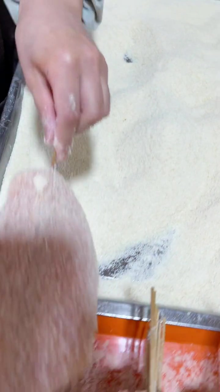13年的炸串小摊,秘制灵魂酱料教你调,原来炸串这么简单