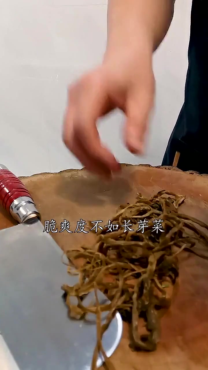 蜀南最受欢迎的芽菜炒饭,只花4元做出比饭店20多还好吃