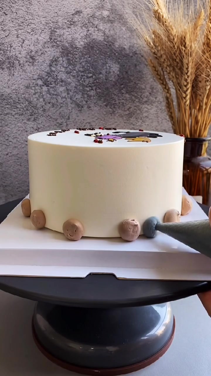 给男朋友定制一款个性蛋糕,大家觉得怎么样?