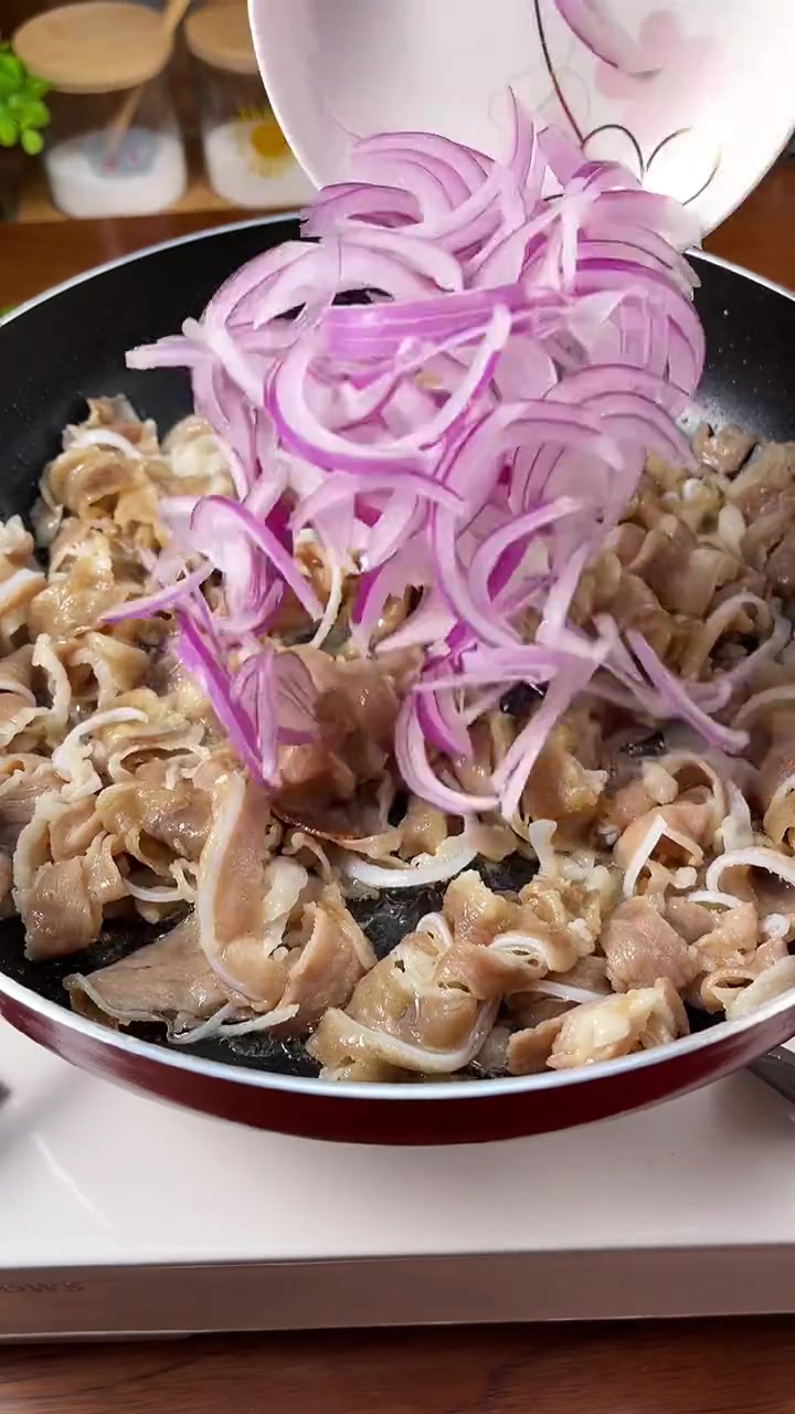 烧烤羊肉卷,好吃到没朋友!