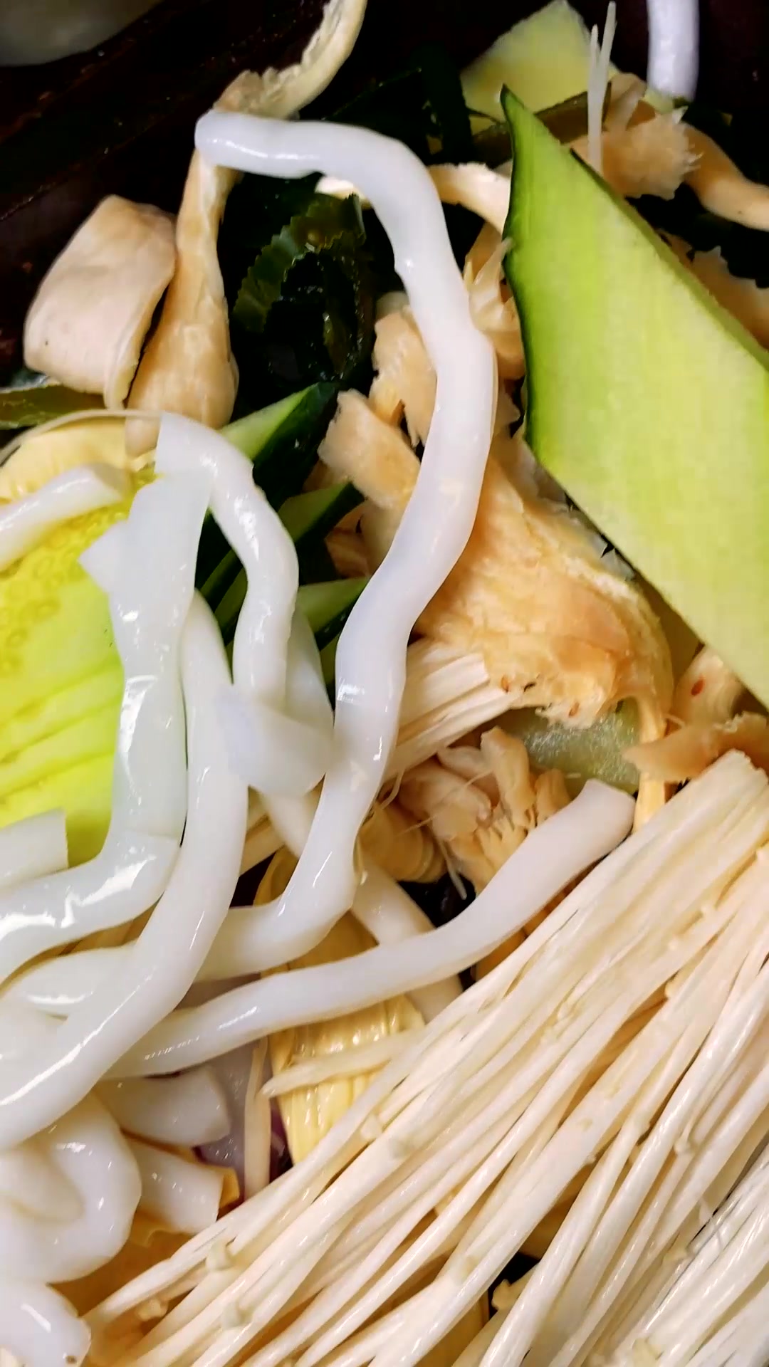 美味的无骨烤鱼饭,出餐快,模式新颖