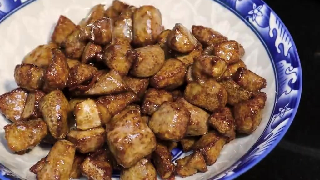 猪肝别再做老一套了,教你做香辣猪肝 猪肝别再做老一套了,教你做香辣猪肝,麻辣干香,下酒又下