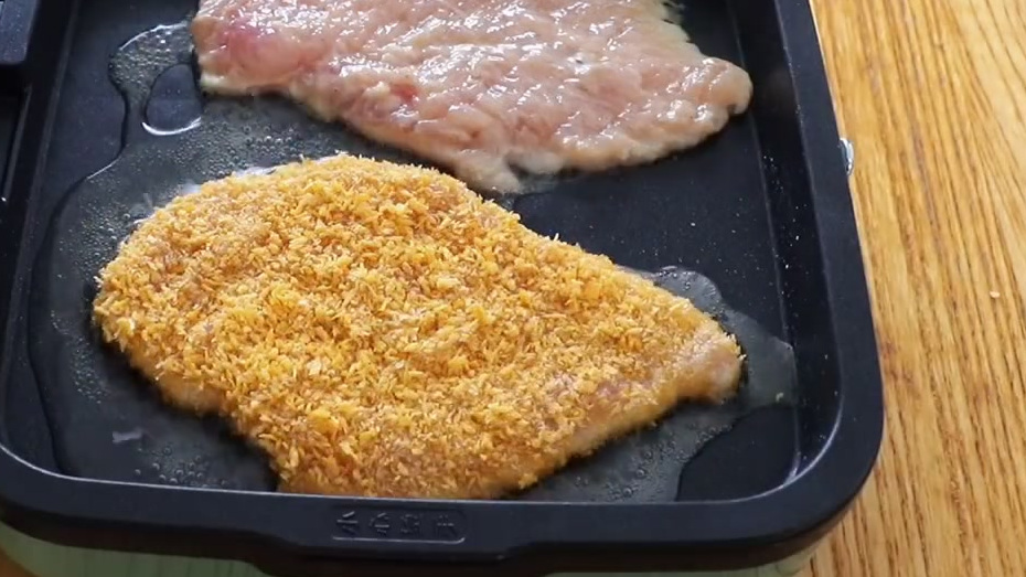 自制水嫩鸡排,学会简单腌制做法,鲜嫩不柴,不用出去买了~(夏妈厨房)