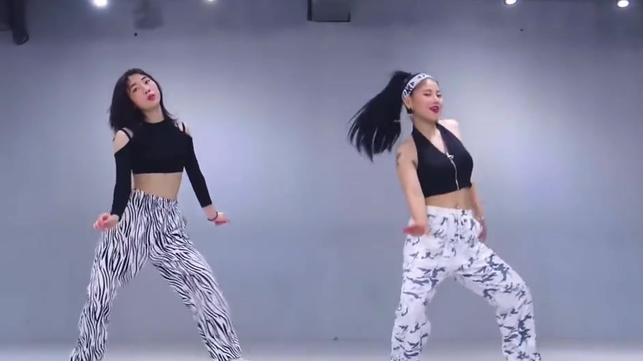 【燃脂舞】瘦全身重点核心MYLEE原视频搬运 BGM: LOVE AGAIN 有点old 