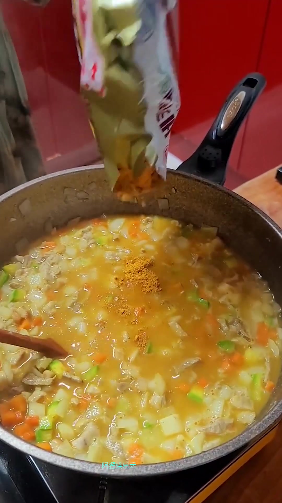 远嫁韩国的女人,韩国婆婆做的韩式咖喱饭教程,超级简单美味!