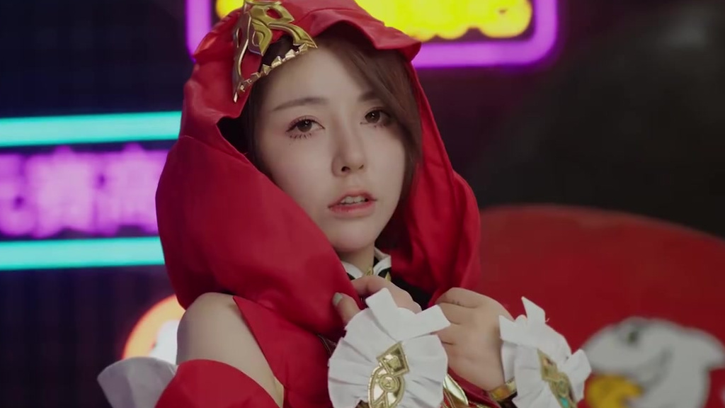 cp28 身影摇曳,巧笑倩兮 ,看鱼娘家的主播在cp28漫展上的美腻身影吧 