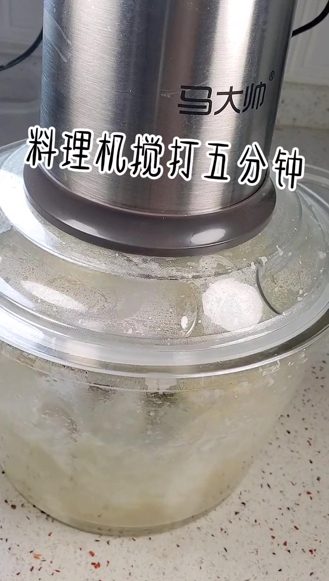 家里有剩饭怎么办?剩下的饭随便一做就能很好吃,好吃又简单。