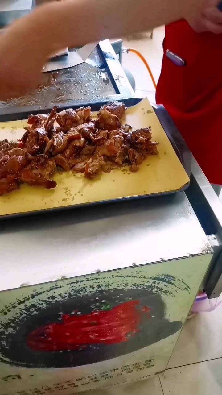 翰香原铁板鸭创始人制作工艺,有点好吃