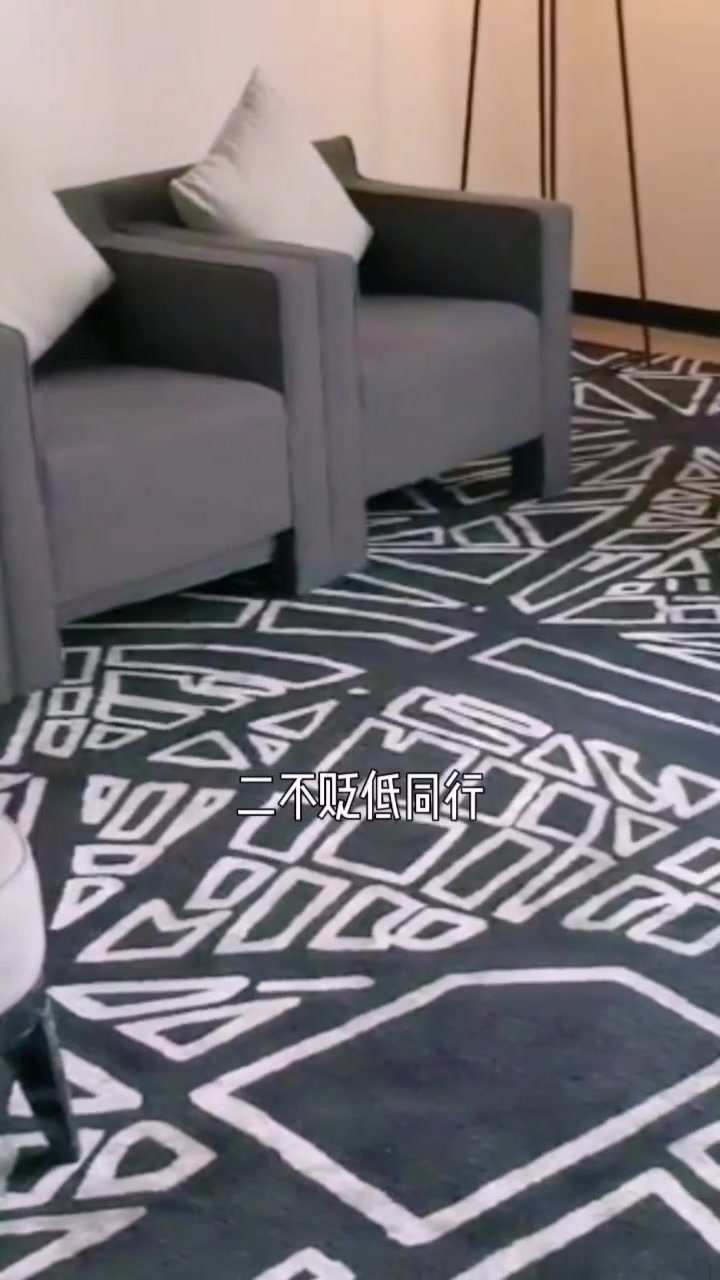 2021简约款  时尚 大方 舒适。庆祝建党100周年。