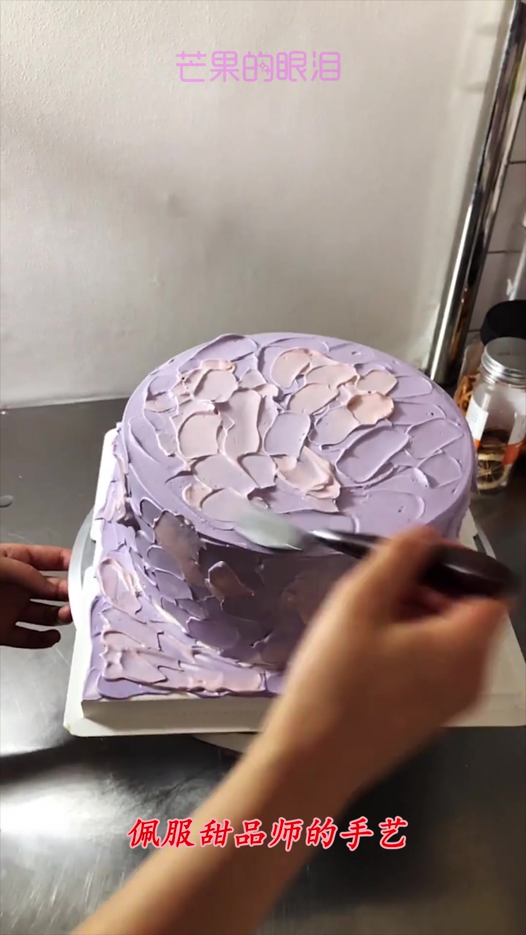 这款蛋糕也太有创意了,成品简直太惊艳了,很适合送给女孩子!