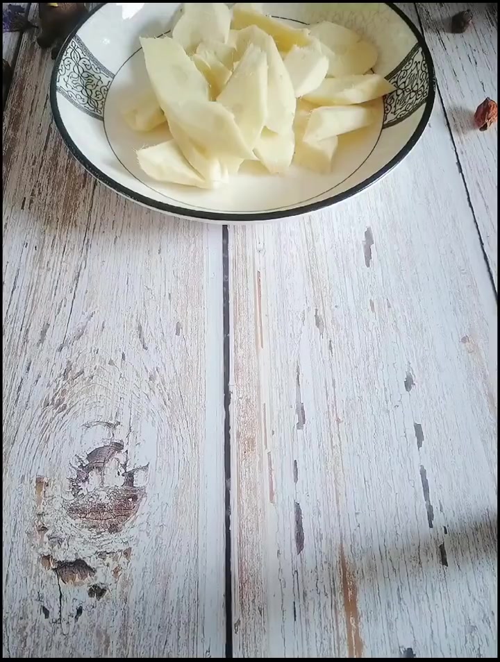 夏日清热消暑下火靓汤!竹薯冬瓜骨头汤! [失望]炎炎夏日,热辣辣,实在难以抵挡。 水果, 