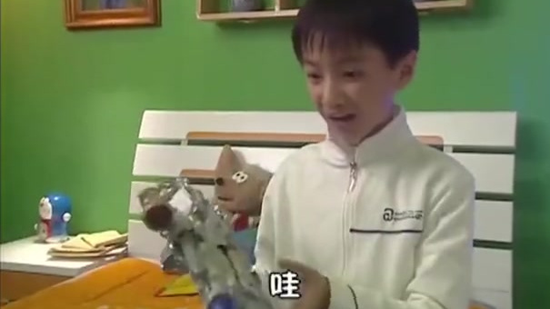 没想到快乐星球都播出16年了,童年的回忆杀啊,丁凯乐、莲蓉包、冰柠檬都相继结婚了,时间好快