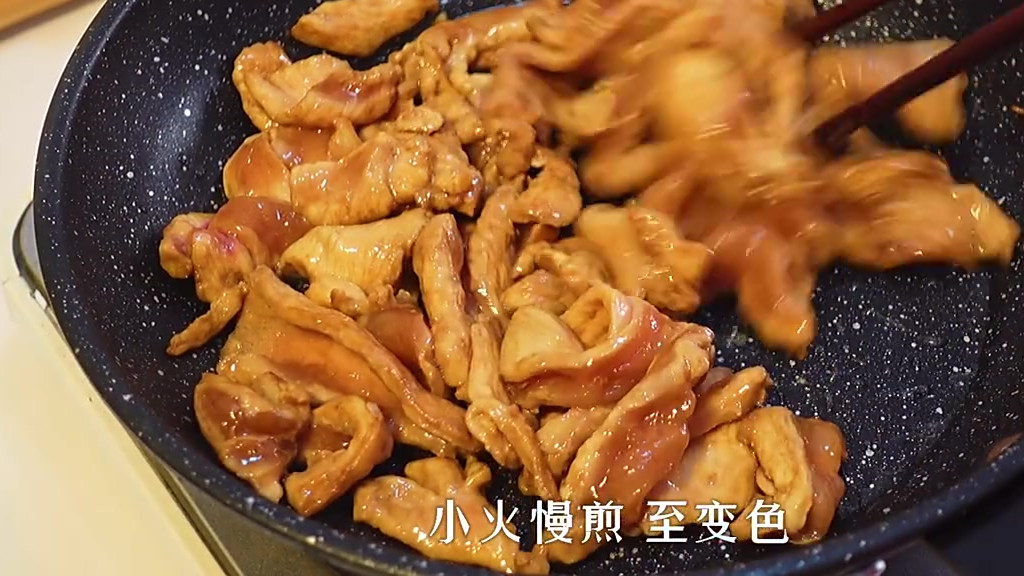 【香菜拌鸡胸肉】酸辣解馋,好吃不长胖,实在太香了~