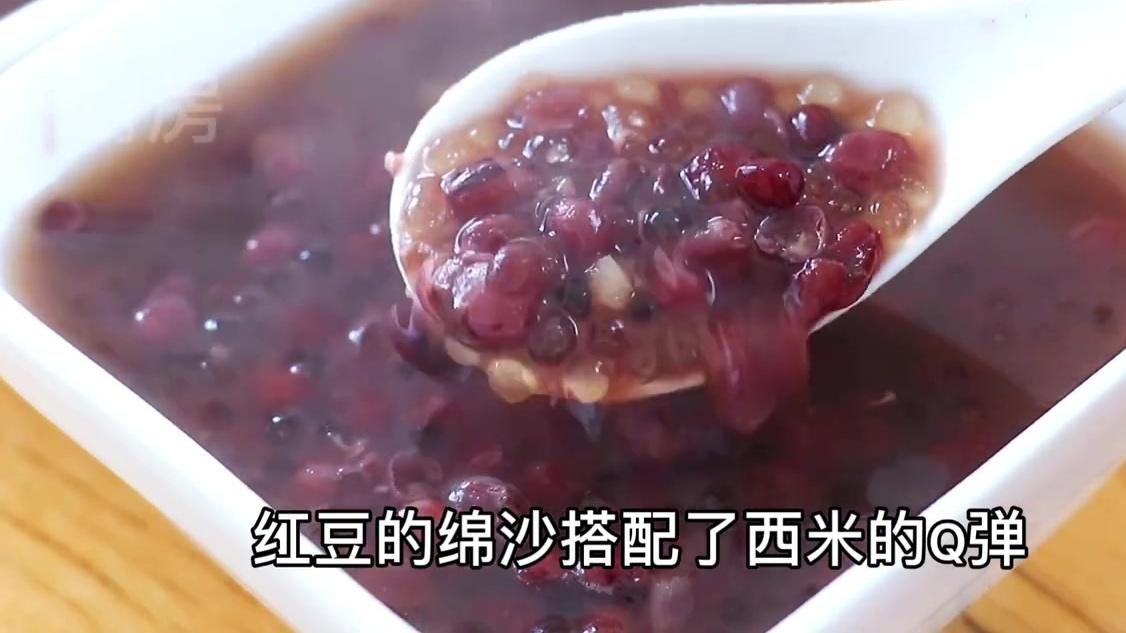 5种广式糖水教你在家做,步骤简单味道好,冰爽香甜,不用出去买!
