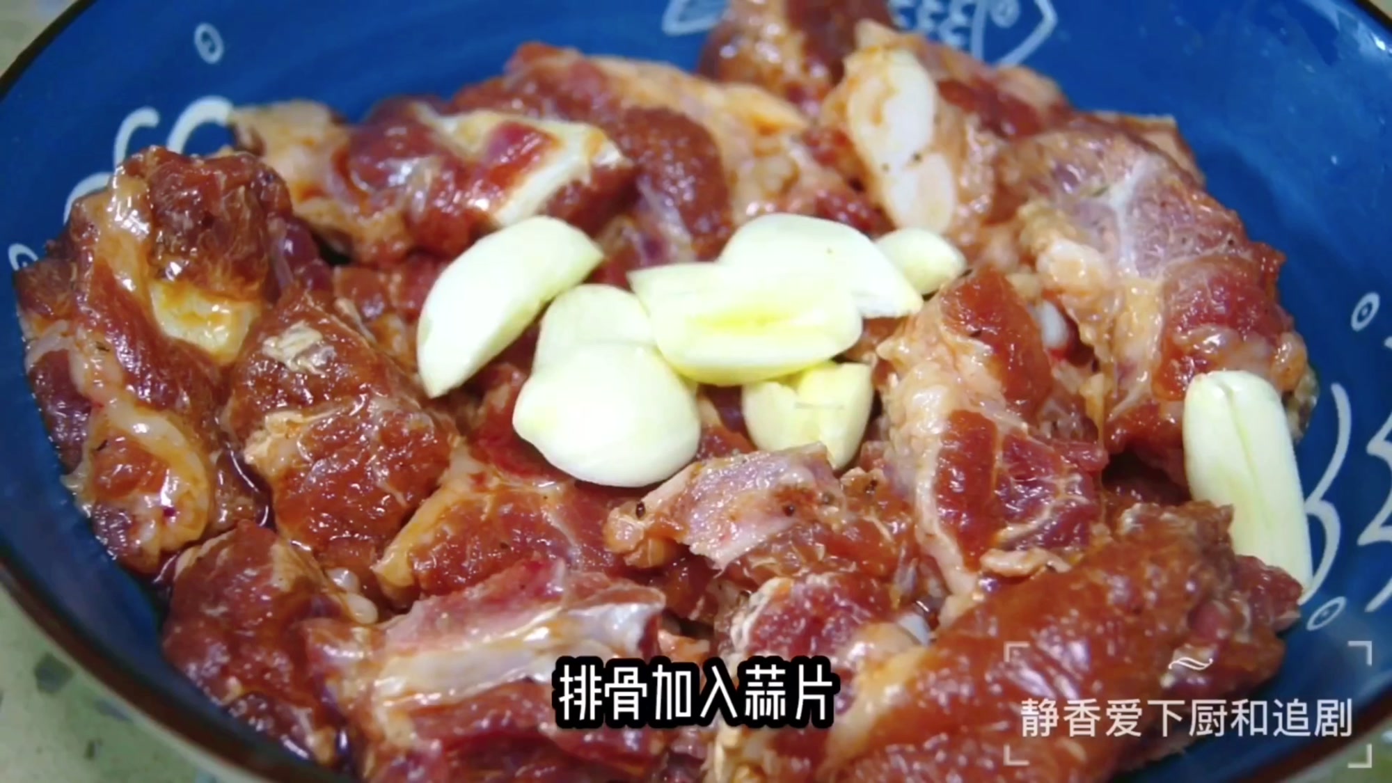 酱香土豆蒸排骨~排骨嫩滑多汁土豆软糯甘甜 酱香土豆蒸排骨～排骨嫩滑多汁,土豆软糯甘甜#潮级