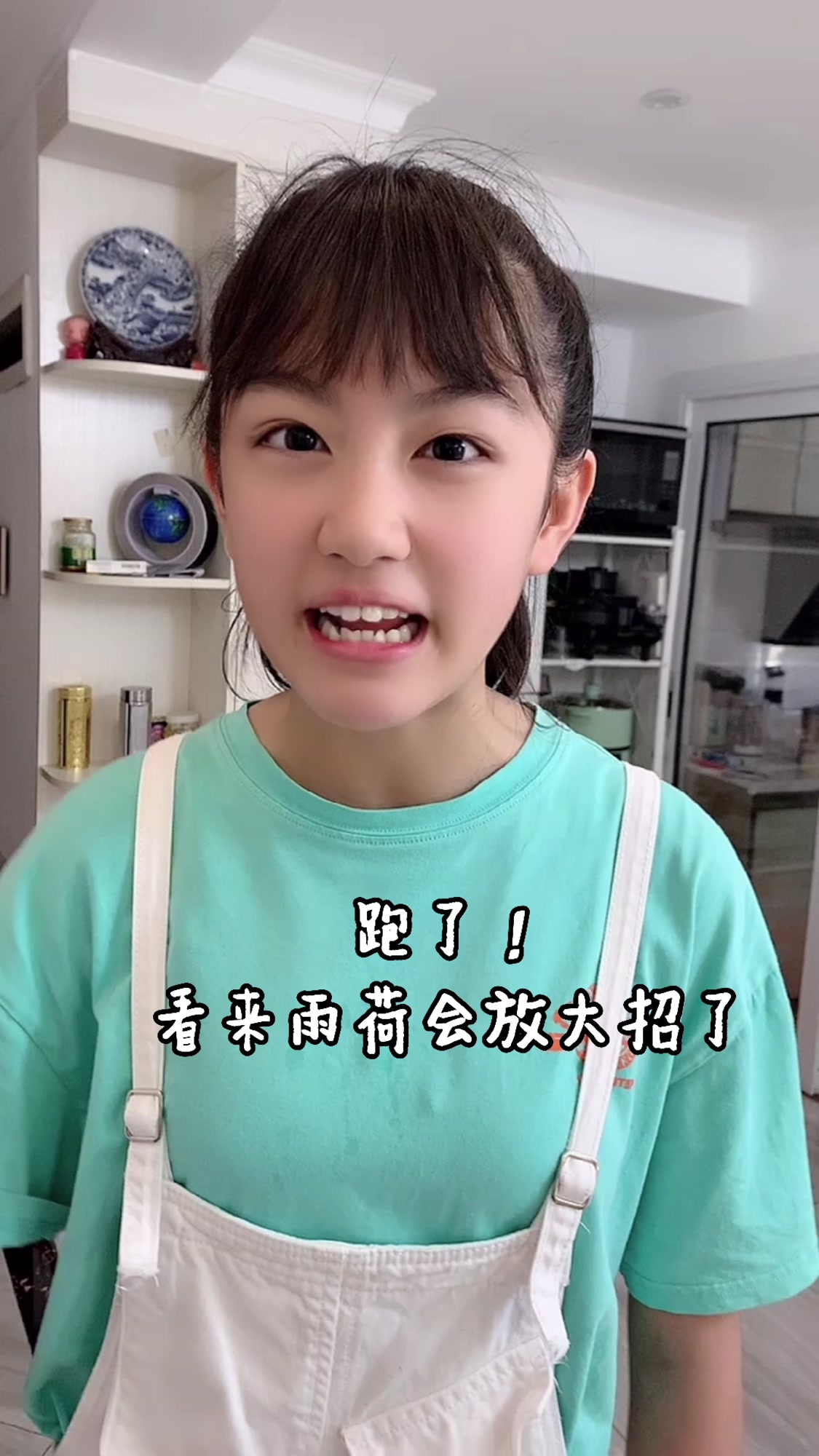 天哪!无骨鸭爪这样做简直太好吃了!可惜弟弟只有看的份